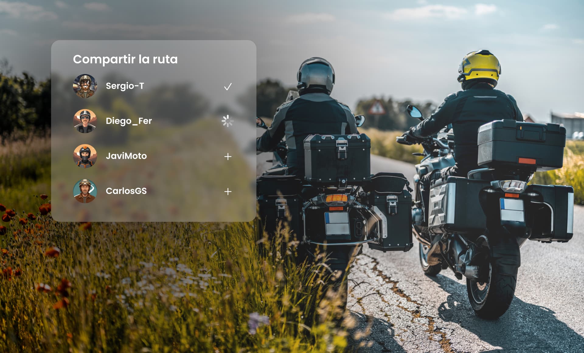 Unos moteros recorren juntos una carretera rural, con una interfaz de la aplicación superpuesta para compartir una ruta con sus amigos.