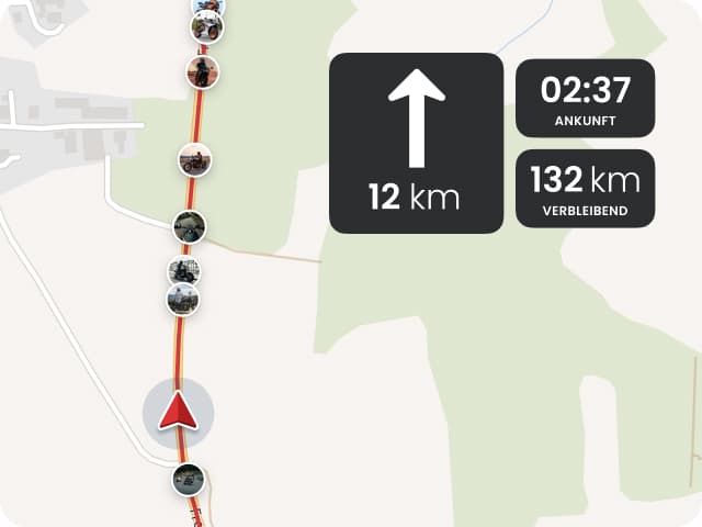 Aktive Navigationskarte unserer Motorradnavigation – verfolge deine Motorradtour mit präzisen Abbiegehinweisen, Reststrecke und Ankunftszeit auf kurvigen Straßen.